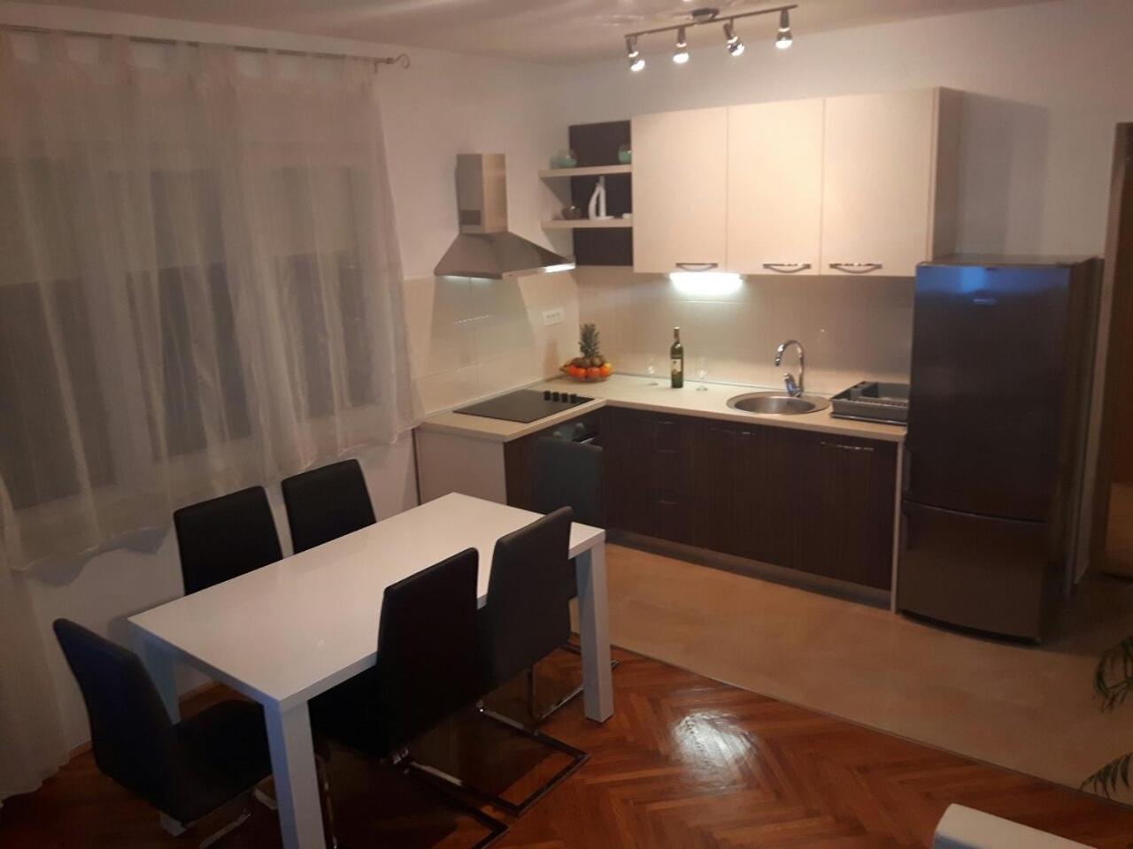 Voshta 2 Bedroom Apartment Zadar Bagian luar foto